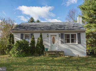 3714 Grave Run Rd, Hampstead, MD 21074