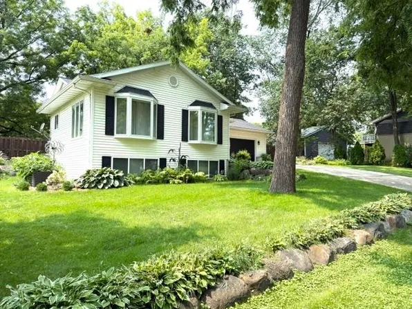 W9295 Oakland Rd, Cambridge, WI 53523