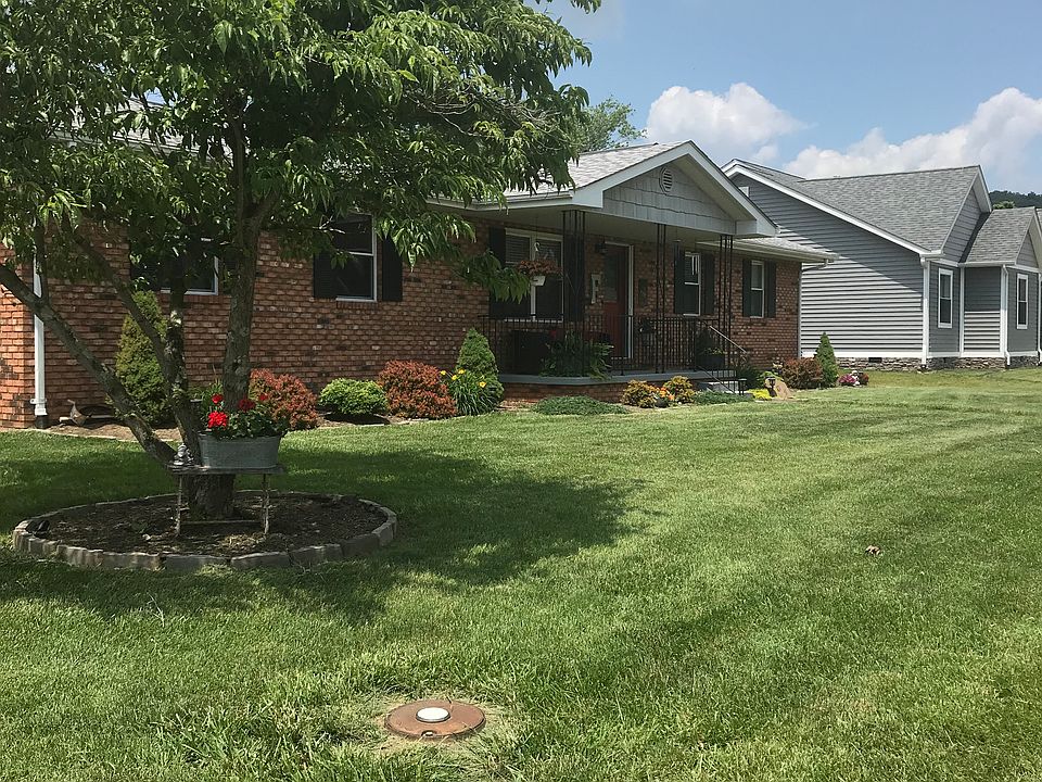 2nd image of 101 Limestone Dr