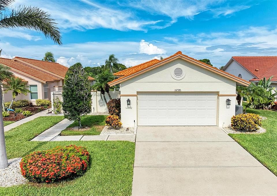 1st image of 4728 PERIDIA BOULEVARD E