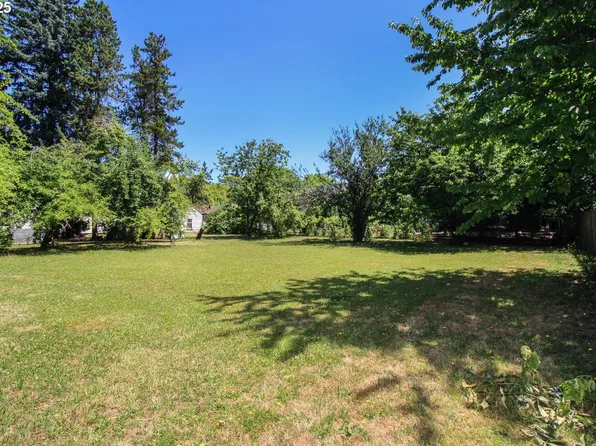 2902 19th Ave, Forest Grove, OR 97116