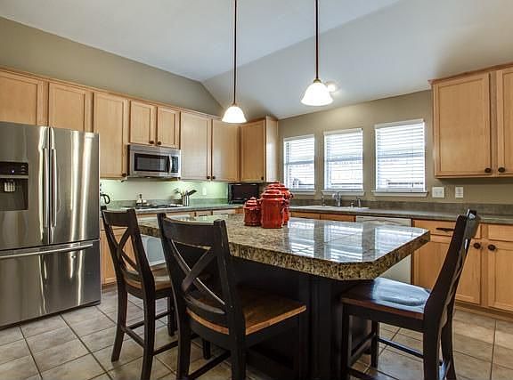 4th image of 6739 Fairlawn Dr