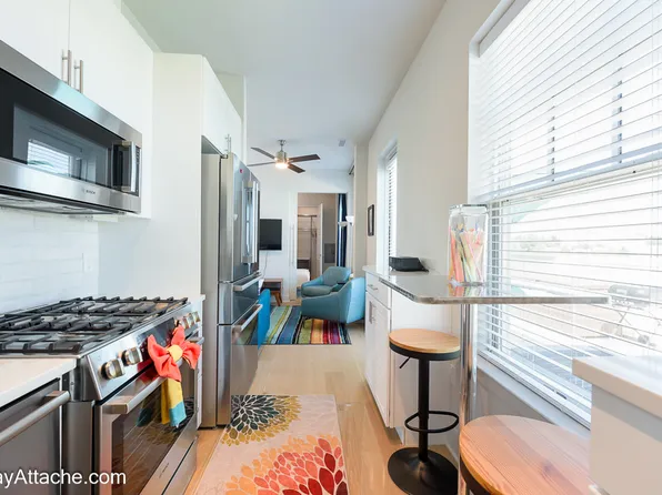 6803 Cameron Dr NW, Washington, DC