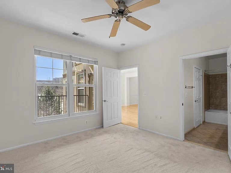 11800 Old Georgetown Rd #1315 — Photo 26