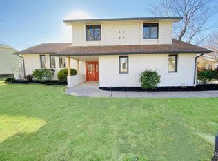 2065 S Capri St, Wichita, KS 67207