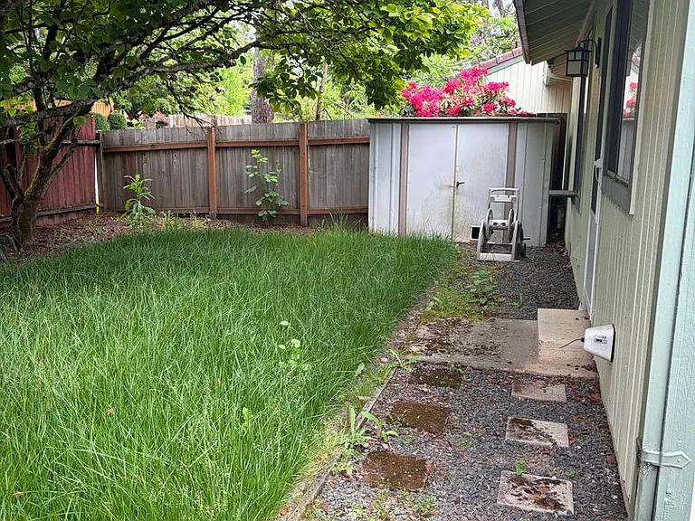 501 Mountainview Ct — Photo 15