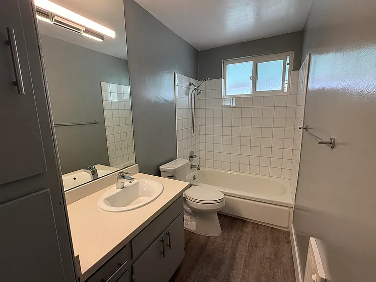 28 W Pedregosa St #11 — Photo 5