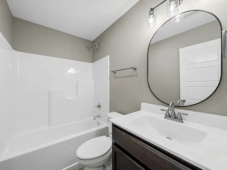 115 Holley St #B — Photo 12