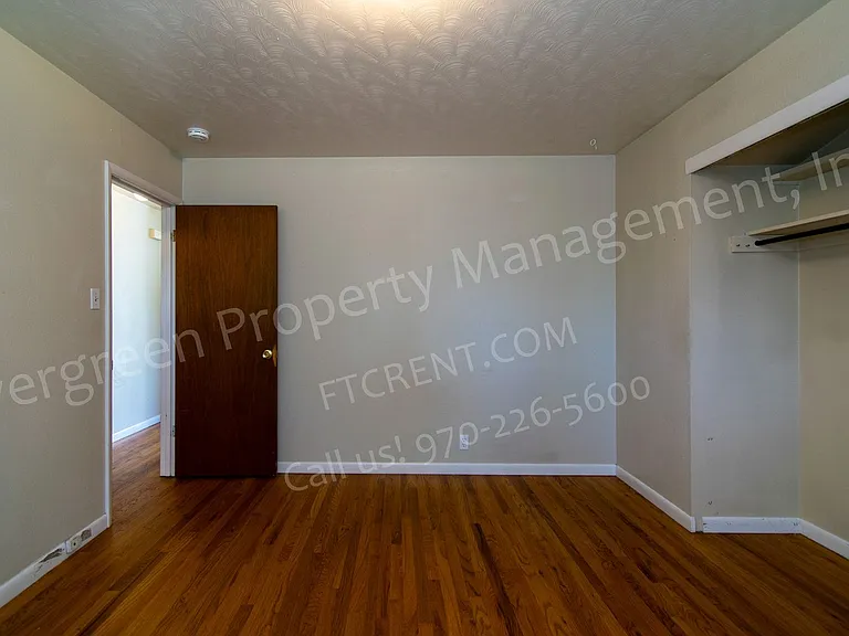 1916 Larkspur Dr — Photo 18