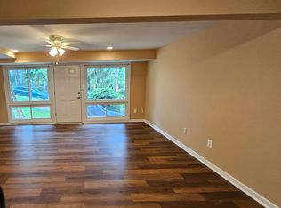 321 Boyd Ave #6, Takoma Park, MD 20912