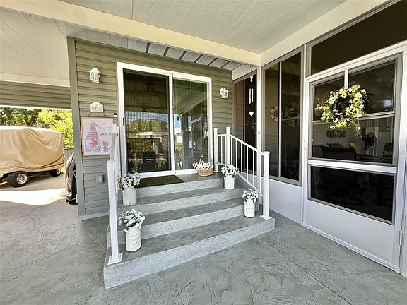 2nd image of 207 HAWTHORNE BOULEVARD