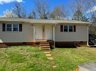 200 Holliday Ln #1, Pendleton, SC 29670