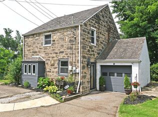 14 Laurel Vlg, Pittsburgh, PA 15202