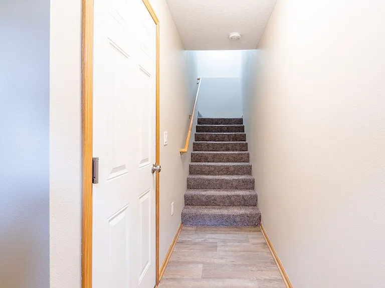 2150 NE 18th St #14 — Photo 8