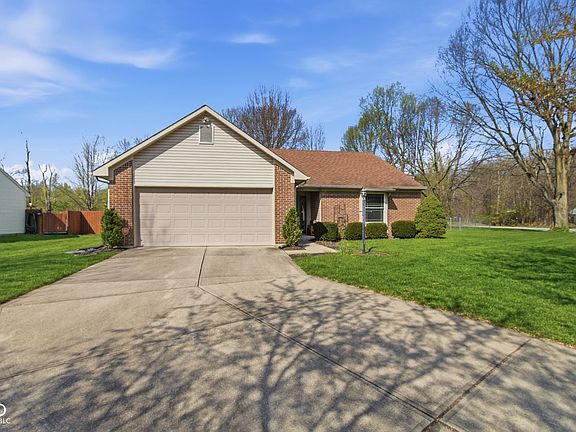 3rd image of 5063 Pine Hill Dr