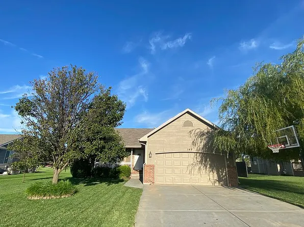 149 N Chisholm Trl, Clearwater, KS 67026