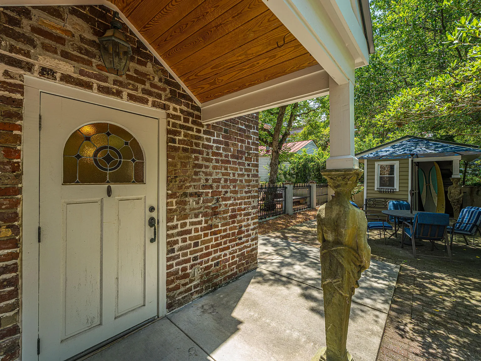 1 bed, 1.5 bath, 774 sqft, $3,000 — Photo 3