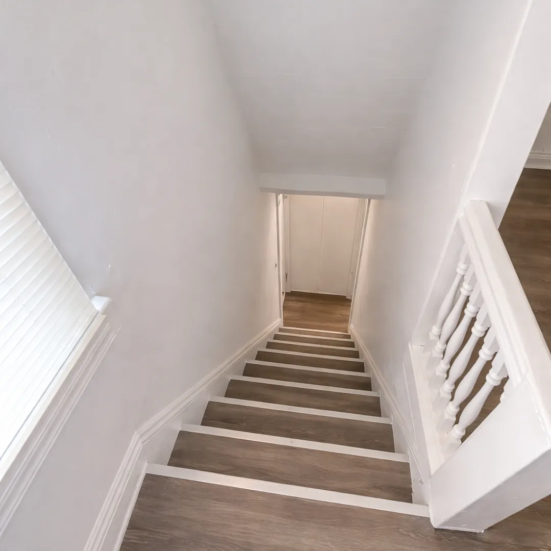 9702 Aetna Road — Photo 3