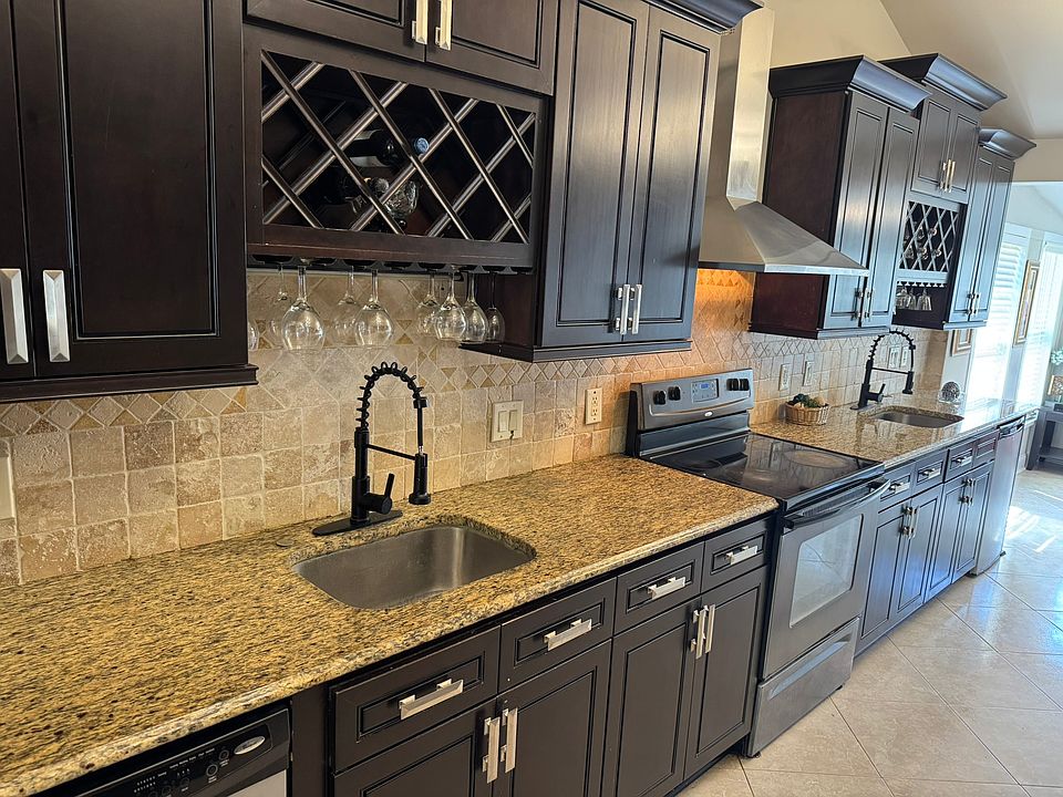 1st image of 6035 Goodwood Blvd