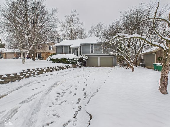 3rd image of 1010 Ivywood Ct