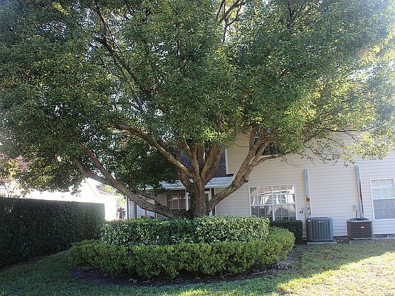 2nd image of 21519 Woodstork Ln