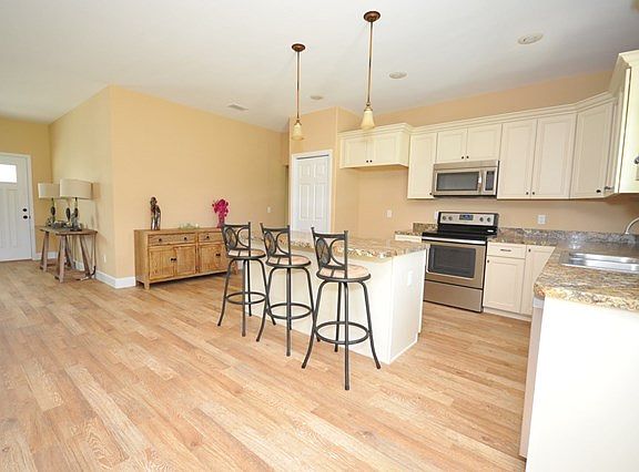 5th image of 7652 Juanita Pl