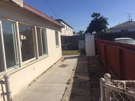 3rd image of 564 D St APT B