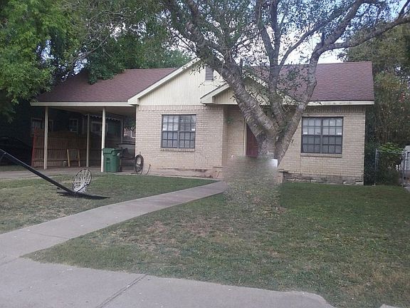 2nd image of 1249 N Dick Dowling St
