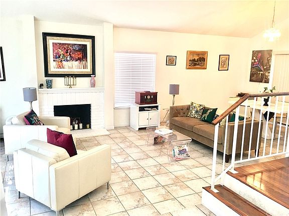 4th image of 12941 Coralberry St