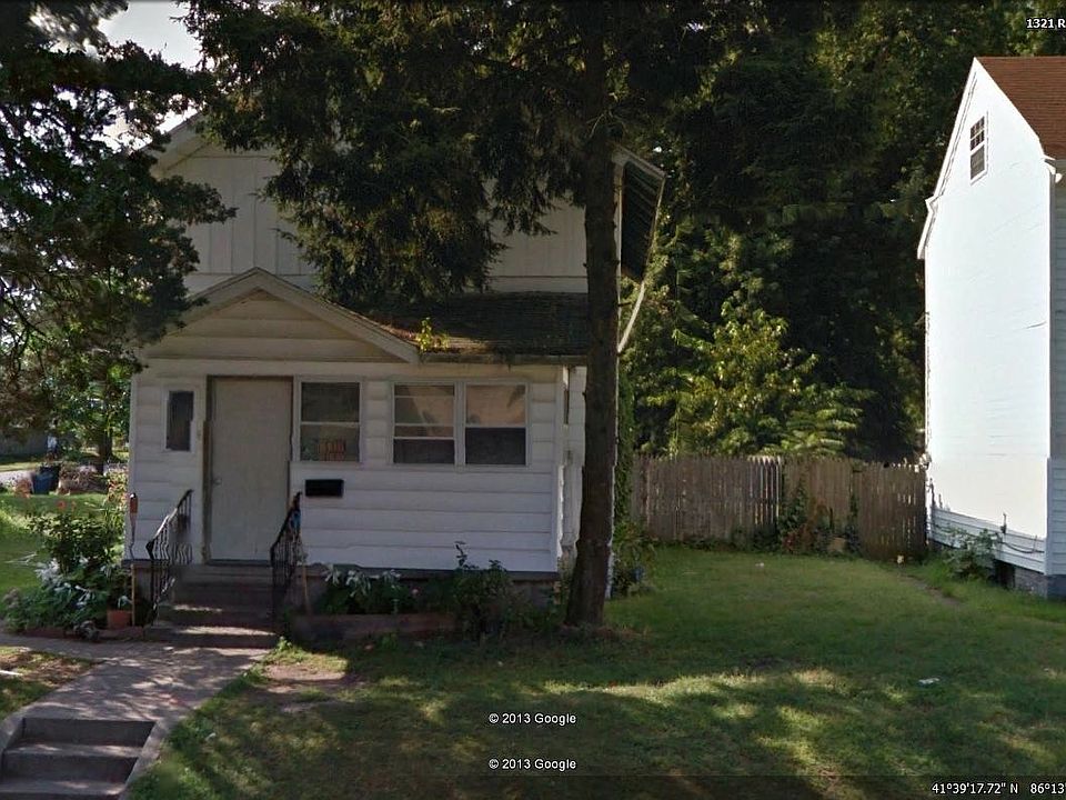 2nd image of 1324 Randolph St