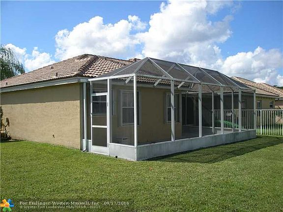 3rd image of 1686 Orion Ln