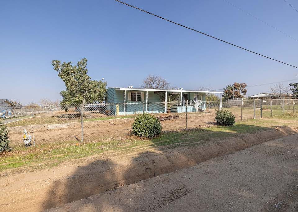 1st image of 27690 Airstream Way #4
