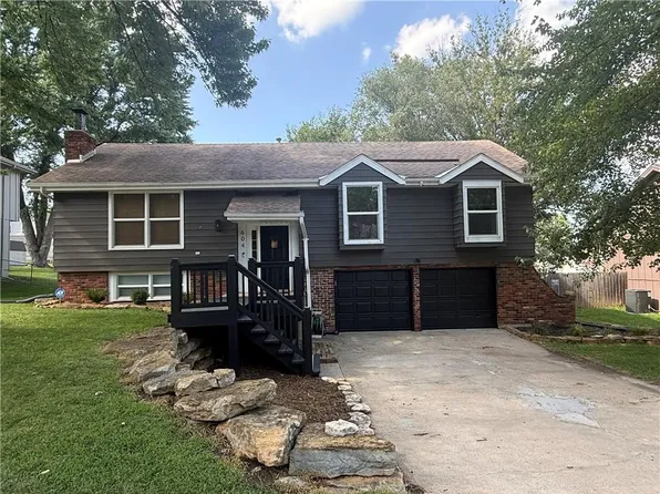 604 E Northview St, Olathe, KS 66061