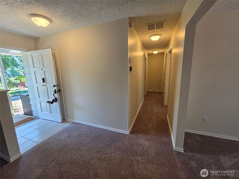 5th image of 10016 SE 11th Street