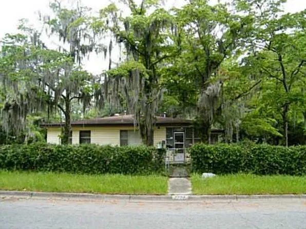 2224 E 59th St, Savannah, GA 31404