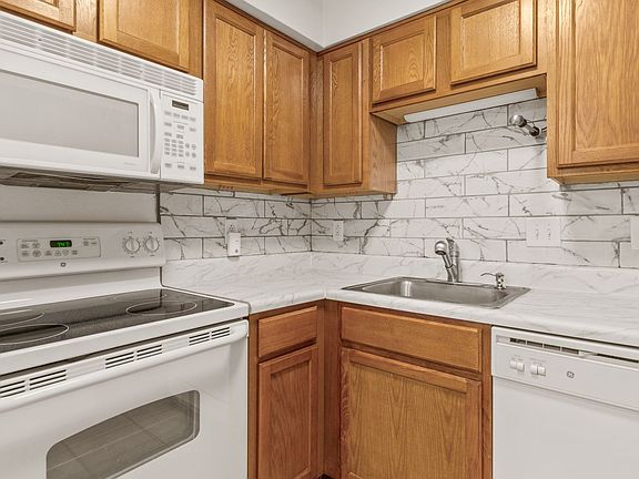 5th image of 1731 Liberty Ln #G76