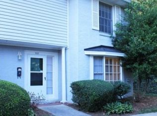 1462 Hampton Glen Ct, Decatur, GA 30033