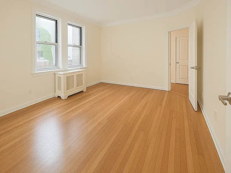 117 W 13th St #64 — Photo 2