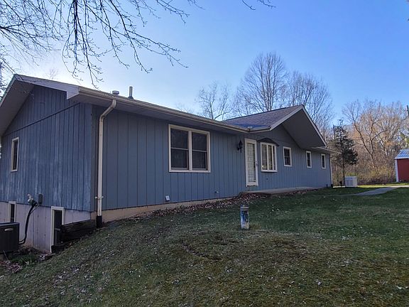 3rd image of 2186 S 36th St