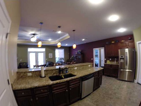 5th image of 118 Alicia Dr