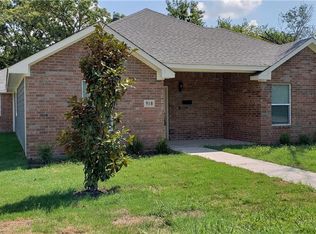 918 N Virginia St, Terrell, TX 75160