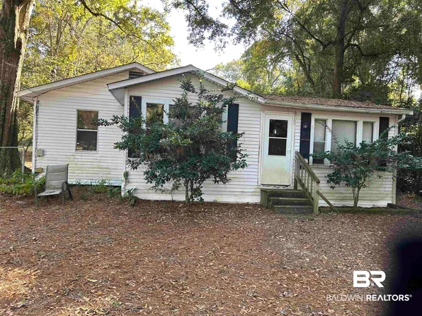 2855 Gill Rd, Mobile, AL 36605