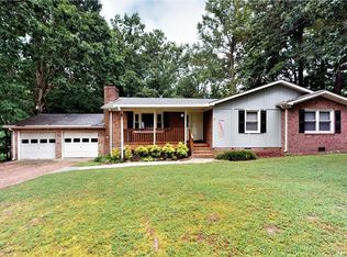 221 Robin Cir, Archdale, NC 27263