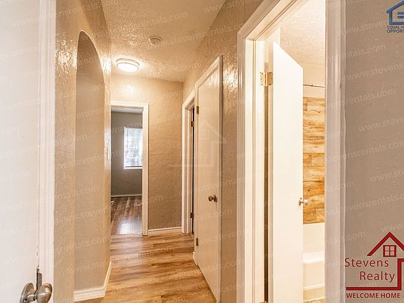 2nd image of 1303 NW Taylor Ave