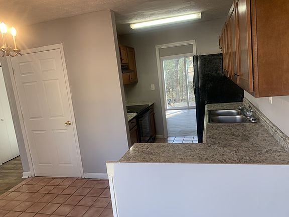 5th image of 5806 Trent Walk Dr