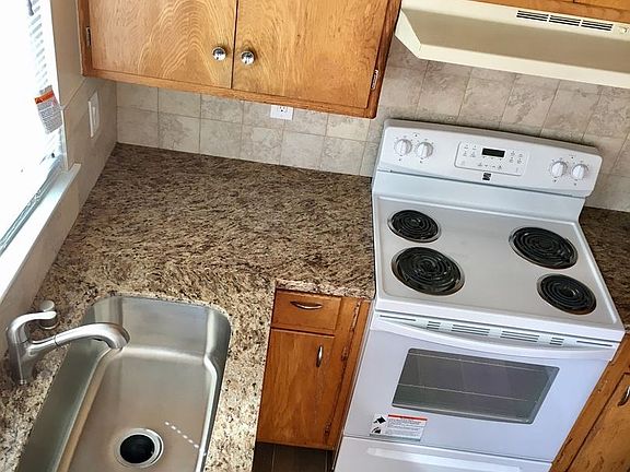 3rd image of 2017 Murchison Dr APT 9