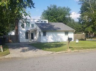100 Lisa Ln, Greenville, NC 27858