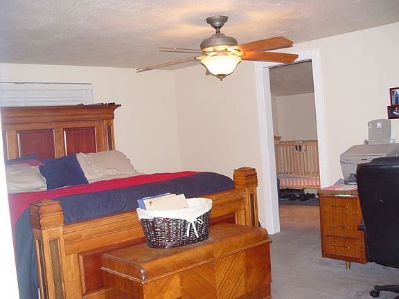 3rd image of 10216 55th Ave E