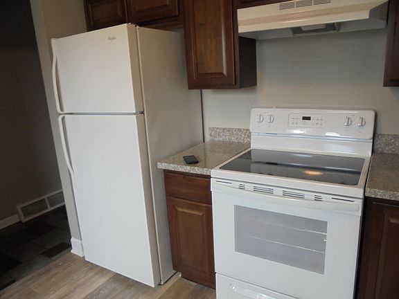 2nd kitchen photo
