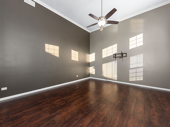 4th image of 2207 Owl Dr